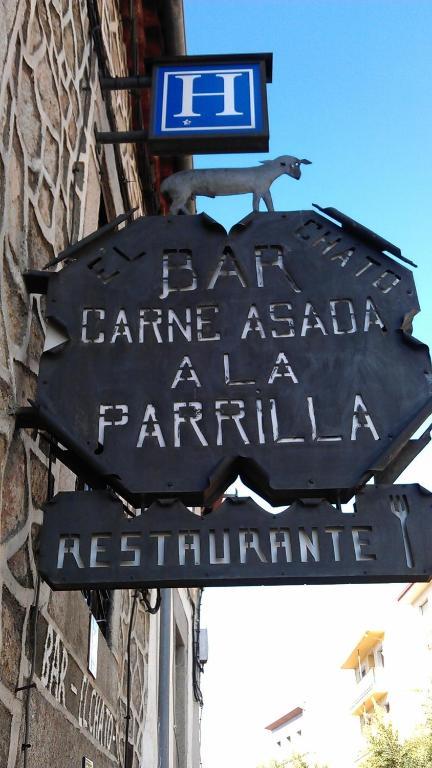 Hostal Restaurante El Chato El Barraco Eksteriør billede