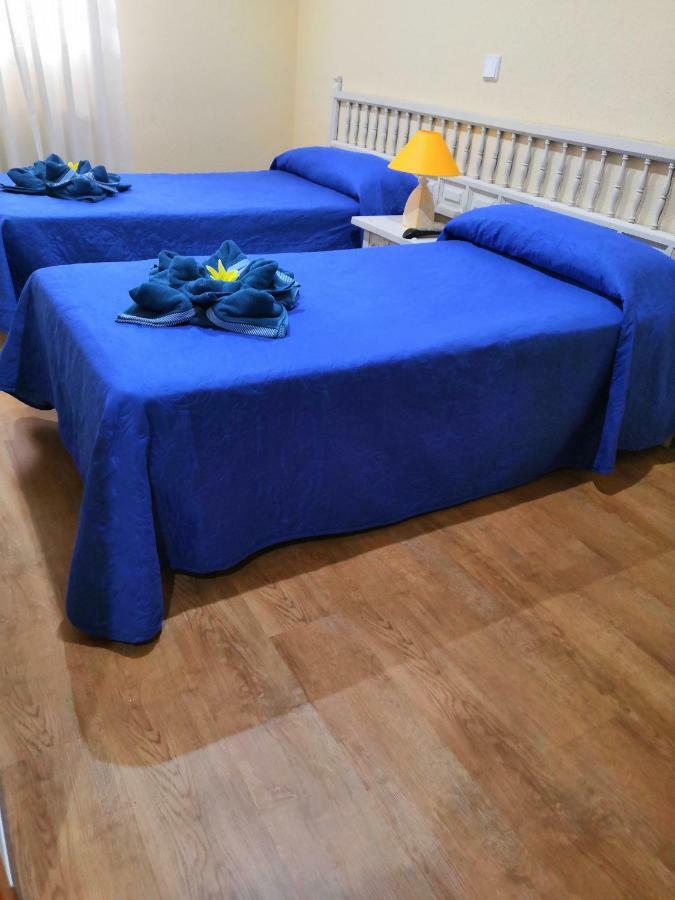 Hostal Restaurante El Chato El Barraco Eksteriør billede